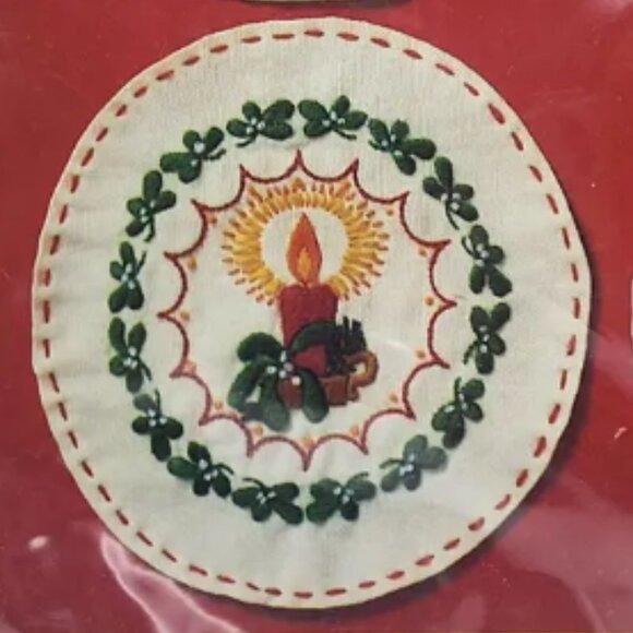 Vintage Christmas Holiday Jar Toppers Stitchery Crewel Creative Circle Kit #2222 - Picture 7 of 8